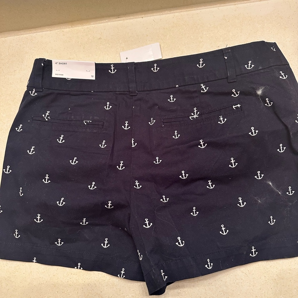 Anne Taylor Navy Anchor Print Shorts